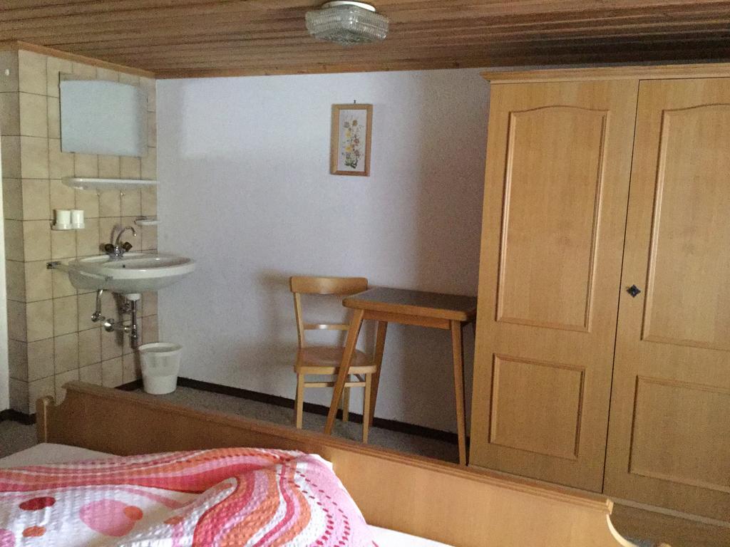 Haus Bergheimat Apartment Kappl  Phòng bức ảnh